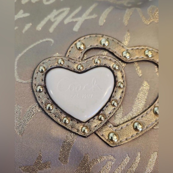 Coach Lurex New York Script Holiday Limited Edition Hobo F17472 - Picture 6 of 14